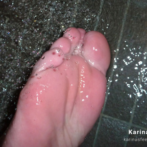 Foot model Karina naked bare feet under the shower Foot model Karina shows here bare feet naked under the shower, female foot fetish pictures at Karina's Foot Blog