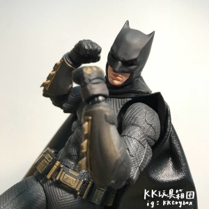 Justice League DC - Mafex (Medicom Toys) - Page 3 TQBXNPj1_t