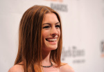 Anne Hathaway 2Pwnmtla_t