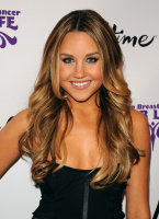 Amanda Bynes - Page 2 Wod7nVWw_t