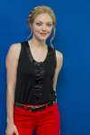 Amanda Seyfried - Page 4 3v47D2iH_t