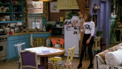 Jennifer Aniston - Friends S02E04: The One with Phoebe's Husband 1995, 68x