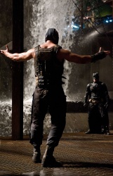 Бэтмен 3: Воскрешение Темного рыцаря / The Dark Knight Rises (Кристиан Бэйл, Леджер, Харди, Фриман, Хэтэуэй, 2012) R4WvEZVd_t