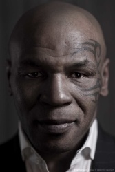 Майк Та́йсон (Mike Tyson)  UgGykJzO_t