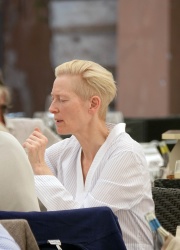 Tilda Swinton - Seen at restaurant Pierluigi in Rome, June 25, 2021