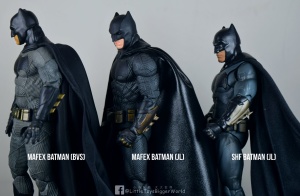 Justice League DC - Mafex (Medicom Toys) - Page 2 VY3V4OV0_t
