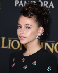 Sky Katz - 'The Lion King' Premiere in Hollywood | 07/09/2019