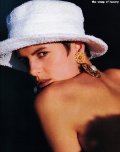 Madonna Scrapbook on X: Madonna photographed by Jean-Baptiste Mondino in  1990 for Harpers Bazaar.  / X