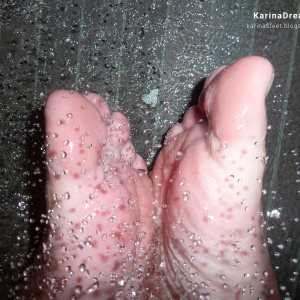 Foot model Karina naked bare feet under the shower Foot model Karina shows here bare feet naked under the shower, female foot fetish pictures at Karina's Foot Blog