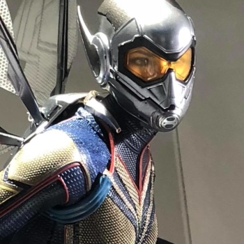 Ant-Man (Ant-Man & The Wasp) 1/6 (Hot Toys) UEFk2f0Q_t
