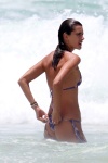 Alessandra Ambrosio - Page 9 Hprbbk4U_t