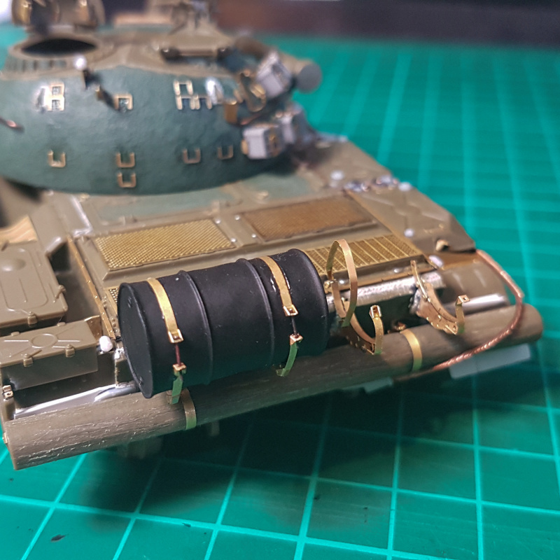 Building the New Tamiya 1/48 T55 Russian tank, Nuremberg Toy show 