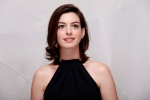 Anne Hathaway VYPfPouo_t