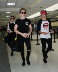 5 Seconds of Summer - LAX Airport in Los Angeles on November 10, 2014