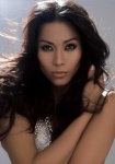 Anggun W3x0TrwQ_t