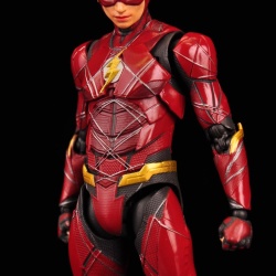 Justice League DC (S.H.Figuarts / Bandai) - Page 5 KcLRd7dq_t