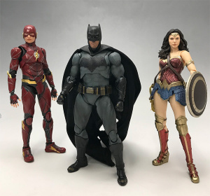 [Comentários] DC Comics S.H. Figuarts - Página 2 QOK0Q8zT_t