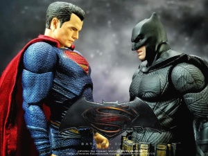 Justice League DC - Mafex (Medicom Toys) - Page 2 PnNKaUQg_t