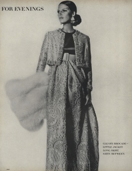 US Vogue September 15, 1968 : Françoise Rubartelli by Irving Penn | the ...