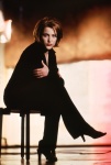 Gillian Anderson FM6jAhpH_t