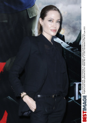 Анджелина Джоли (Angelina Jolie) фото "BESTIMAGE" (138xUHQ) 4qA1qAVq_t