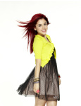 Ariana Grande BsWZ7X5y_t