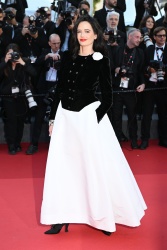 Eva Green - Attends the Emilia Perez Red Carpet at the 77th Cannes Film Festival at Palais des Festivals 05/18/2024