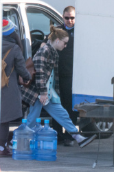 Phoebe Dynevor - Spotted arriving on the film set 'The Colour Room' in London, April 16, 2021