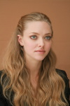 Amanda Seyfried - Page 4 EpbCO373_t