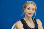 Amanda Seyfried - Page 4 1B83GerP_t