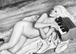 Christina Aguilera - Page 3 3QKT9KHw_t