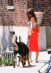 Emily Ratajkowski - Walking her dog in New York June 18, 2023