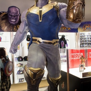 Avengers Exclusive Store by Hot Toys - Toys Sapiens Corner Shop - 23 Avril / 27 Mai 2018 - Page 5 XWcIb5s3_t