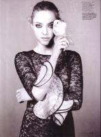 Amanda Seyfried 3K92SMTv_t