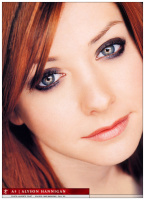 Alyson Hannigan Dz6kJQG7_t