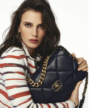Chanel Handbags S/S 2020 : Marine Vacth, Margaret Qualley & Taylor