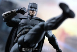 [Comentários] DC Comics S.H. Figuarts 7994hCZG_t