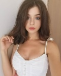 Chloe Lockley - update O8DgElBC_t