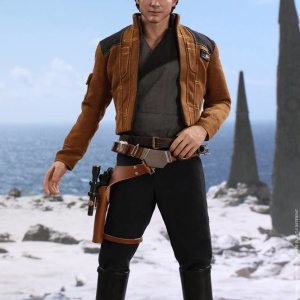Solo : A Star Wars Story : 1/6 Han Solo (Hot Toys) AjPNjyQH_t