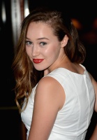 Alycia Debnam Carey Kvh65tyi_t