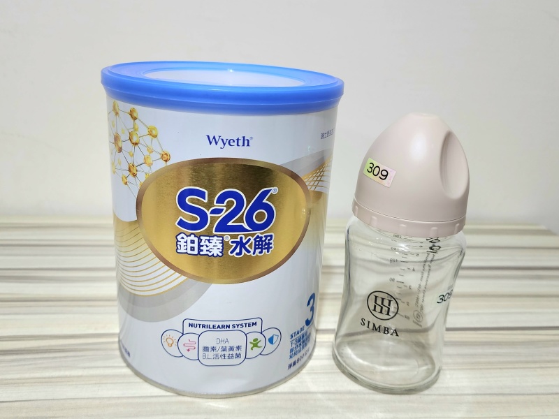 醫生推薦的S26鉑臻水解3，幫助調整寶寶體質。