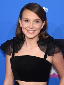Millie Bobby Brown - Page 2 Q4sKwUi3_t