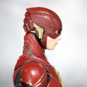 Justice League DC - Mafex (Medicom Toys) - Page 4 BtYlNgoo_t