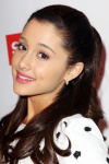 Ariana Grande J4siLgrC_t