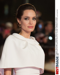 Анджелина Джоли (Angelina Jolie) фото "BESTIMAGE" (138xUHQ) L8YY5jy9_t