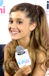 Ariana Grande - Page 2 Wh63bLe3_t