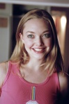 Amanda Seyfried - Page 4 DPYArlnl_t