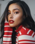 Liza Soberano Dtdq8g7W_t