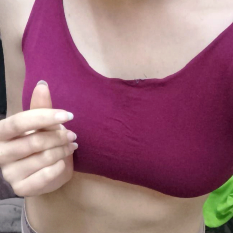 https://thumbs2.imgbox.com/83/b3/2IqQigl6_t.jpg