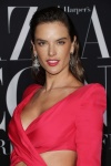 Alessandra Ambrosio - Page 10 LGTffjQy_t